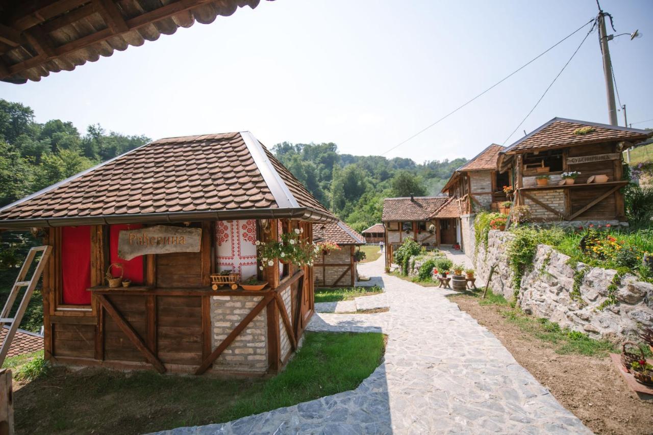 Konak Dobri Potok Krupanj 外观 照片